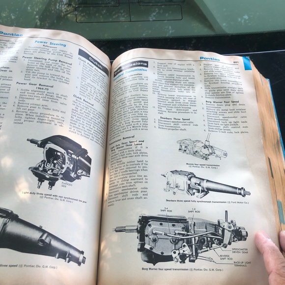 Chilton’s Auto Repair Manual 1971 American Cars 1964-1971 +Volkswagen - Picture 11 of 14